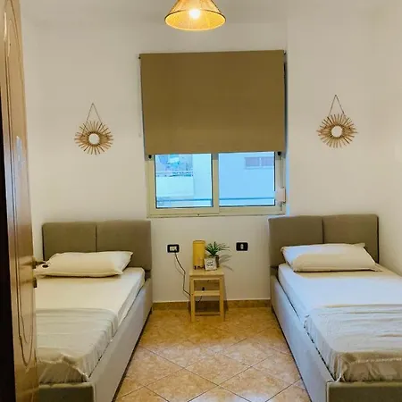 Homely 2-bed Lejlighed